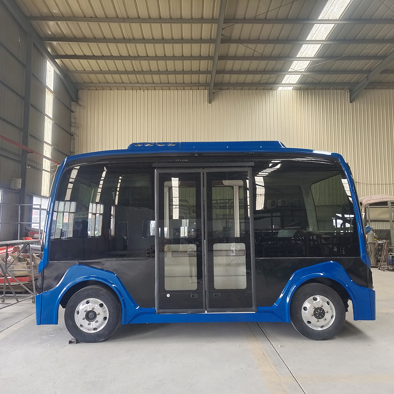 China Factory 5-7m New Energy 10-18 Sentos Micro Circulação Mini Bus City Electric City