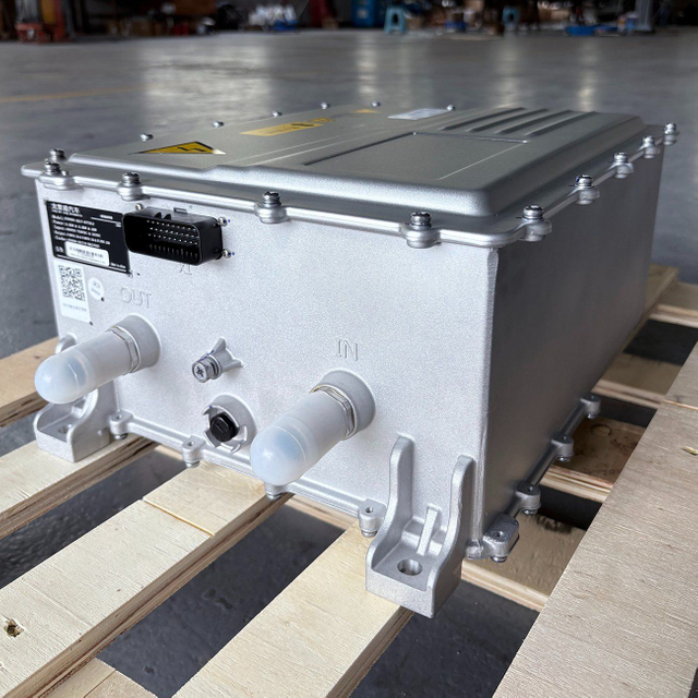 Fábrica da China O controlador DCDC DCDC Four-in-One Fonte de alimentação integrada para novas peças de automóvel Energy é adequado para ônibus de ônibus da cidade 250V-750V