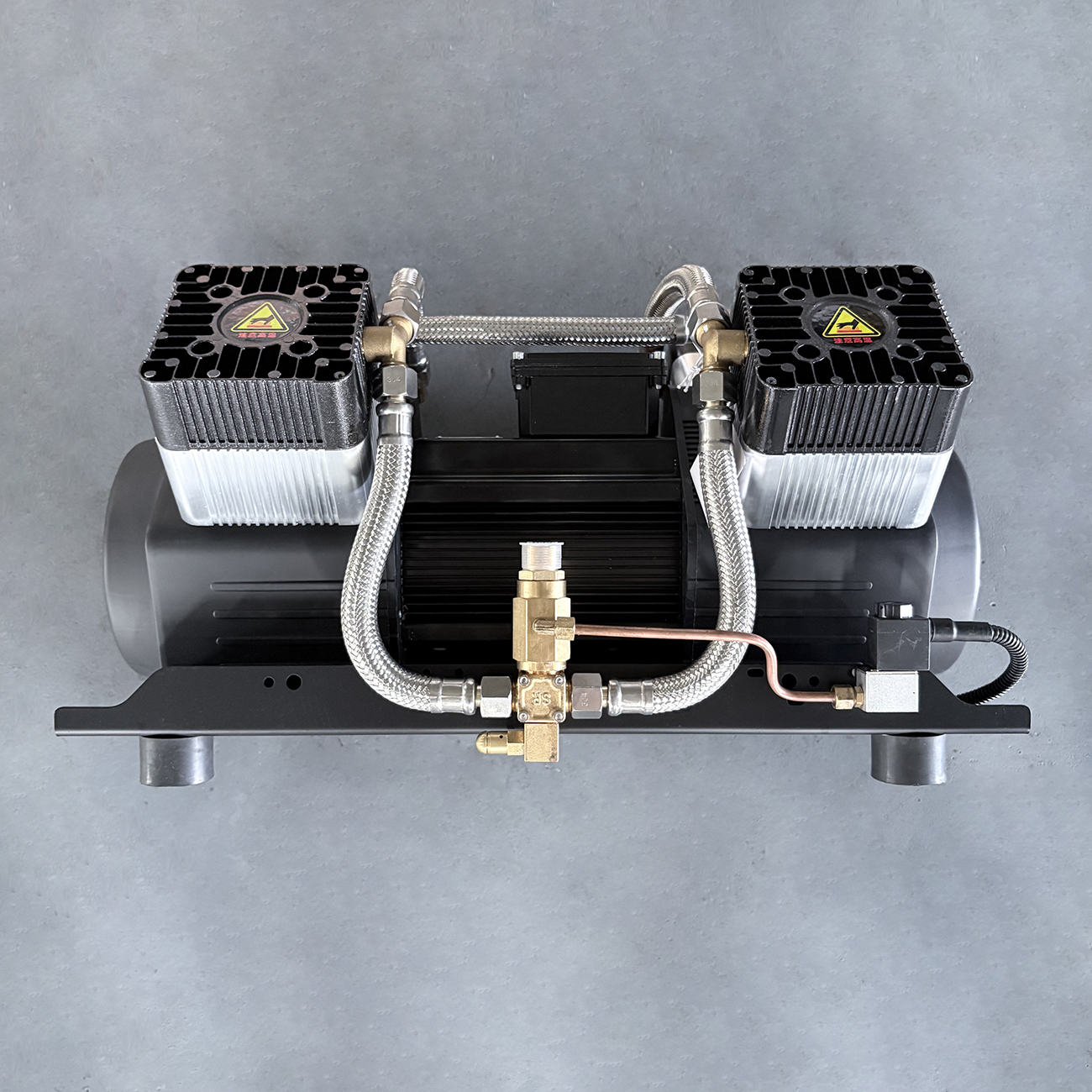 Fábrica de China New Energy Auto Parts Auto Bomba de ar elétrico Compressor de ar Bomba de óleo Bus